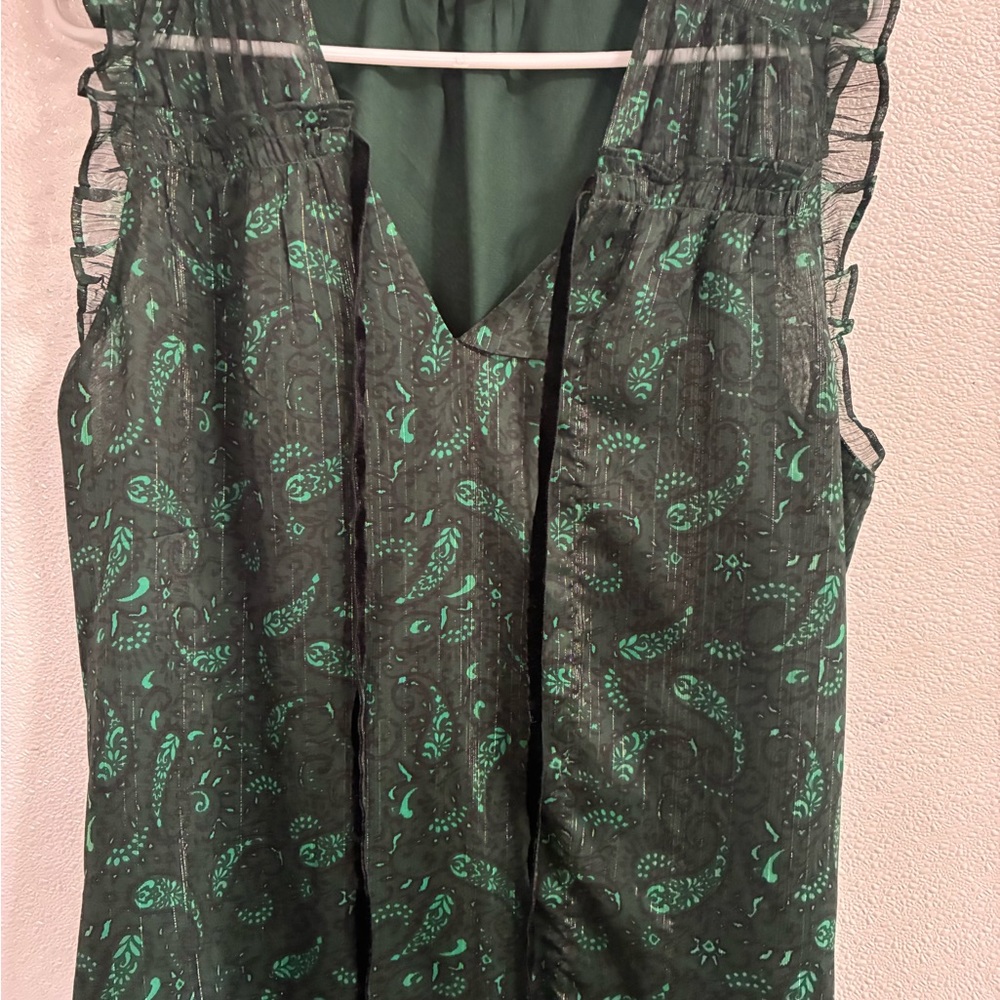 Loft Green Paisley Sleeveless V-Neck Blouse XL